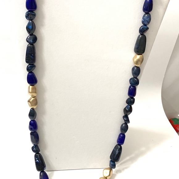 Blue Necklace - Picture 4 of 5